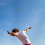 How to Play Tennis in the Wind