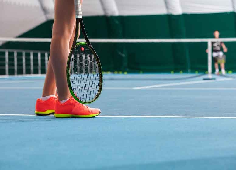 How Should Tennis Shoes Fit