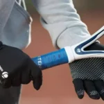 can you wear gloves in tennis